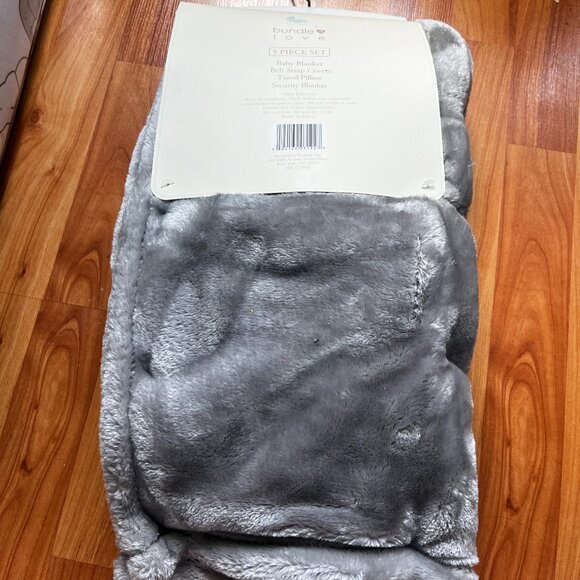Bundle of Love 5-Piece Baby Blanket & Plush Elephant Set – Gray, New - Picture 2 of 2